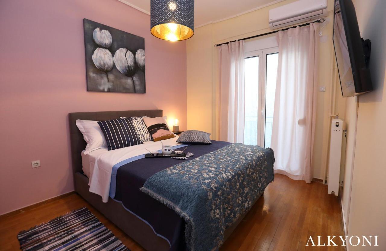 Melma Properties- Alkyoni Apartment By The Sea In Pireus Exteriör bild